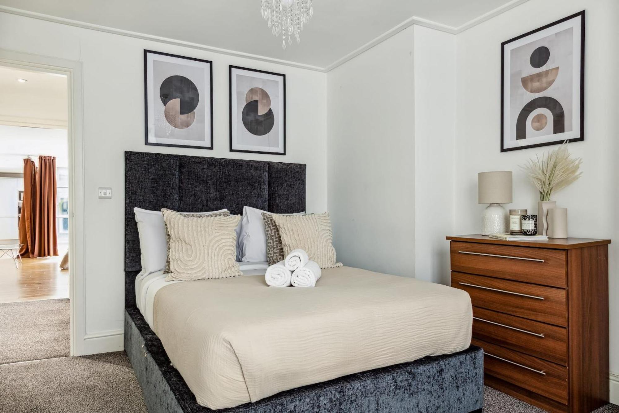 Bnbnova - Holborn & With Patio * London